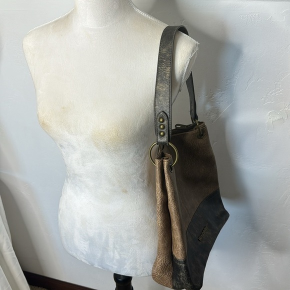 Montana West Two Tone Brown Shoulder Bag BRN6020C - Picture 11 of 16